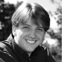 Scott Hoge's Instagram, Twitter & Facebook