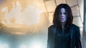 As the battle between lycans and vampires gets more vicious, selene (kate. Underworld Blood Wars Netflix