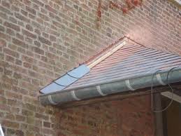 Construction Toits En Ardoises Naturelles Anderlecht Belgique Toiture Castro Toit En Ardoise Couverture Toiture Ardoise