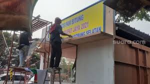 Kami akan los (lepas, red) pemeriksaan sampai nanti ekornya kurang lebih 1 sampai 2 km, baru kemudian kita akan laksanakan pemeriksaan kembali, katanya. 8o9 Bwfvy2lhtm