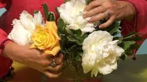 Nothing enhances a table like a beautiful floral arrangement. How To Arrange Flowers In A Wide Shallow Vase Howcast