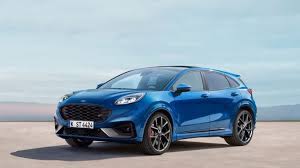 Fuori la berlina e spazio ad un crossover di media grandezza. Ford Introduce Mondeo Crossover Moneyshake Blog