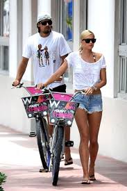Sami khedira has been in relationships with adriana lima (2016) and stefanie giesinger (2015). Lena Gercke Sami Khedira Photostream Lena Gercke Berlin Fashion Week Cheer Girl