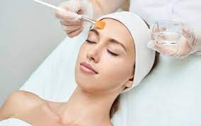 Chemical Peel là gì? Chemical peel trị mụn có tốt không?