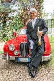 Cerco donna rumena bellissima per seria relazione | Bel uomo italiano