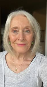 What makeup products are needed for a "makeup no makeup" look?