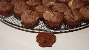 Voici donc 20 recettes rapides et faciles à réaliser pour votre repas du soir. Recette Facile Et Rapide De Petits Gateaux Chocolat Orange Pour Noel