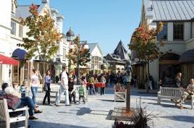 Great shopping village, lovely brands offering great value for money products. Maasmechelen Village Outlet Malls