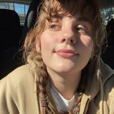 Meet Leah, this week's student spotlight! Leah is a first year SPT and from  Morganton, NC! Where did you go for undergrad? Western Carolina University  What is your favorite thing about our