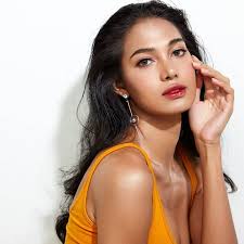 💛 Mua:@aiythip.makeup Hair:@pimhairstyle Photo:@fookphoto