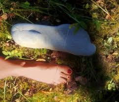 Über die erdn by martin auer, released 30 january 2016 über die erdn muaßt barfuaß gehn. Wegbegleiter Innen Uber Die Erd N Gedicht Von Martin Auer Wegbegleiterin Manuela Stal