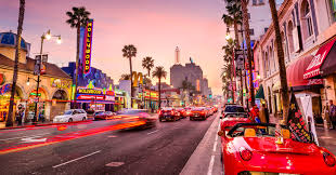 (3) cerca del olmsted point un par de kilómetros mas al norte siguiendo la carretera 120 llegaremos al lago tenaya. Hollywood 2021 Llamando Hay Vuelos A Los Angeles California Desde 340 574 Mejores Destinos Chile