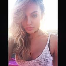 Isabella Kaiser's Instagram, Twitter & Facebook