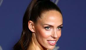 Vanessa Sierra, OnyFans star and Bernard Tomic's girlfriend, received death  threats in hotel quarantine