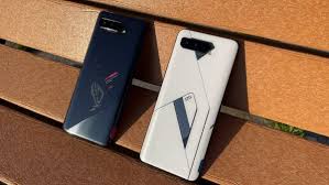 Check out this wonderful collection of garena free fire wallpapers, moco, skins, art, fondos, anime, juego, fotos and a lot more for your tablet. Best Gaming Phones In India For 2021 The Top Mobile Game Performers Techradar