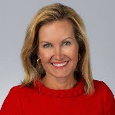 Suzanne Tatum's Instagram, Twitter & Facebook