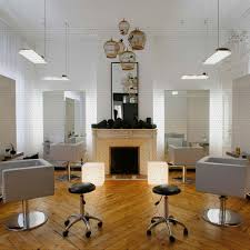 Seran Faugeres Toulouse Salon De Coiffure Luxe Cheveux Coupe Glamour Idee Salon Salon De Coiffure Salon