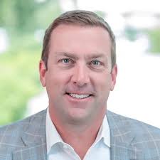 InvestiFi stel Todd Clark aan as president en hoofbedryfsbeampte