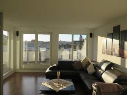 Geheizt wird hier mit einem dezentralen pelletofen und infrarotheizung. 3 Zimmer Wohnung Zu Vermieten Eisenbahnstr 3 72555 Metzingen Reutlingen Kreis Mapio Net