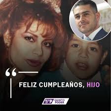 Este 25 de febrero, Omar García Harfuch cumple 43 años de edad. En su  trayectoria política ya sufrió un atentado del cual salió ileso. Así lo  felicitó su madre, la actriz María Sorté. 👇