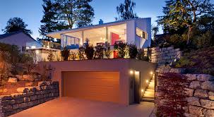 In this blog, we are going to clearly lay out the differences, the pros, and cons of each, and lead you to a most satisfactory car protection decision. Garage Carport Hurra Wir Bauen