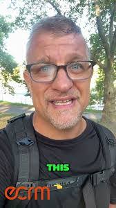 Jenny Collette's Instagram, Twitter & Facebook