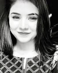 Asma Sheikh (asmasheikhphone)