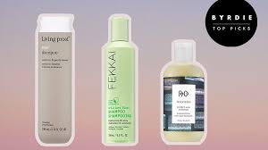 Our list includes the top 5 shampoos that have been tested and approved by specialists. The 13 Best Shampoos For Frizzy Hair Of 2021