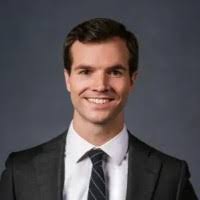 500+ "Breuninger" profiles