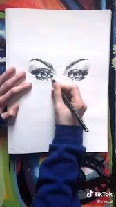 How To Draw Both Eyes Evenly Video In 2020 Art Drawings Sketches Creative Art Drawings Sketches Simple Art Drawings Simple