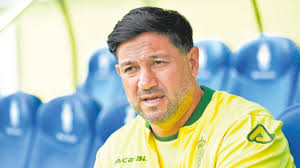 Turu Flores: «He querido saltar al campo y meter la cabeza, rematar a  gol...»