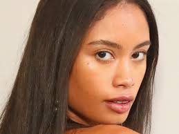 2 ﻿ immediately after getting lip injections, there is some degree of swelling, which is completely normal. Undereye Filler 9 Things I Wish I Knew Before Getting It Glamour