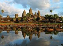 Angkor Wat City Temple Is A Vast Temple Complex Near Siem Reap About 200 Miles From The Capital Of Phnom Penh In Cam Angkor Angkor Wat Angkor Wat Cambodia