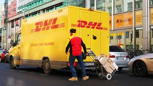 Auch online bestellte waren, die auf dem postweg versandt und in deutschland durch deutsche post dhl zugestellt werden sollen. Dhl Liefert Kunftig Verstarkt Abends Ausweitung Erfolgt Bundesweit Stern De