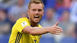 Sebastian larsson is an actor, known for död vid ankomst (2008), birmingham city vs tottenham hotspur (2010) and arsenal fc vs sunderland afc (2011). Seb Larsson On Returning To Sweden Arsenal Fandom And Sunderland