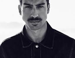 Cleberson Fraga Projects :: Photos, videos, logos, illustrations and  branding :: Behance