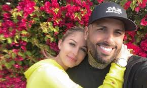 Nick rivera caminero), более известный как ни́ки джем (англ. Meet The Girlfriends And Wives Of Bad Bunny And More Reggaetoneros Photo 1