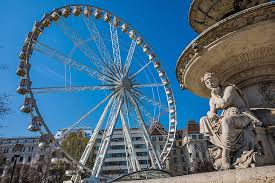 Budapest v if you've been pondering where to stay in budapest and have decided you prefer a hotel that oozes class, then budapest v (also called belvaros or 5th district) will be high on your list. Where To Stay In Budapest Best Areas Hotels Planetware