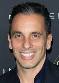 Fan Casting Sebastian Maniscalco as Damian Drake in Looney tunes back in  action the prequel