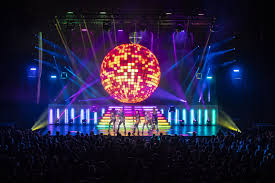 Hier finden sie alle busse von hannover nach aznalcázar und zurück. Robe Celebrates 20 Years Of Disco With Alcazar Vplt Live