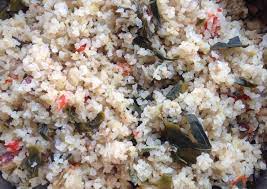When shopping for fresh produce or meats, be certain to take the time to ensure that the texture, colors, and quality of the food you buy is the best in the batch. Wikihausa Yadda Ake Danbun Shinkafa