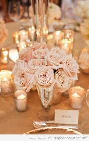 Cr�atrice de l'agence de d�coration cr�'atmosph�re, notre d�coratrice cathy a imagin� pour vous un mariage v�tu d'or et d'argent. Table Decore Avec Vease En Argent Vieilli Roses Et Bougies Decoration Mariagedecoration Mariage