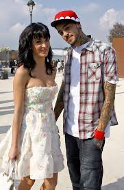 Travis mccoy says katy perry breakup may inspire his new music 'i've always used my relationships as a tool to write songs,' gym class heroes frontman says. Her First Famous Boyfriend Was Travie Mccoy 21 Things You Don T Know About Katy Perry Zimbio