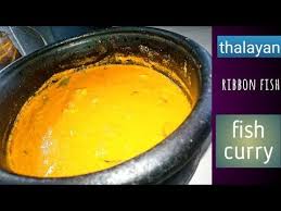 Oru Simple Thenga Aracha Meen Curry Thalayan Fish Curry Kerala Style Youtube Fish Curry Curry Food