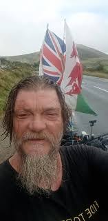 Paul Crabbe's Instagram, Twitter & Facebook