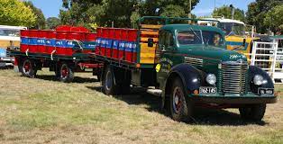 Historic Trucks: Trucks in Action 2010 - Part 3