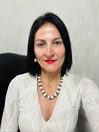 I do nothing without praying about it 💚 I had a dinner meeting with the  men and woman of God, I told them about the plans of the PA in Cape Town,