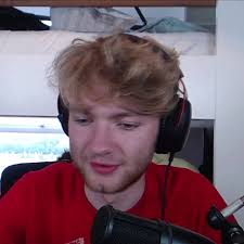 he's with beard !! // #tommyinnit #tommyinnitedit #tommy #tmmystar #ds...