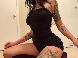 4 841 Likes 21 Comments Bella Poarch Bella Poarch On Instagram Women Bella Fashion