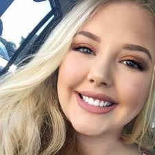 Andrea Crabtree and Molly Sutherland's Wedding Website